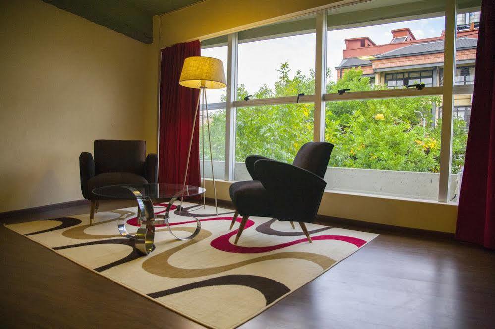 Hotel First Palermo Buenos Aires Bagian luar foto