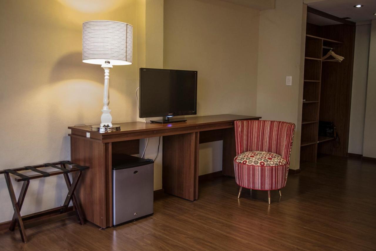 Hotel First Palermo Buenos Aires Bagian luar foto